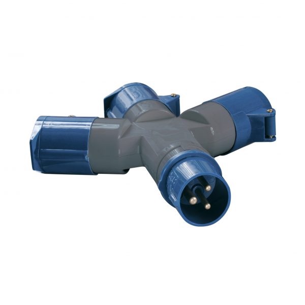 Адаптер трехлучевой ССИ-1013 2P+PE 16А 200-250В IP44 IEK