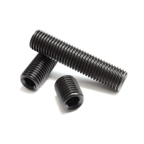 Винт установочный М20x70 DIN 913
