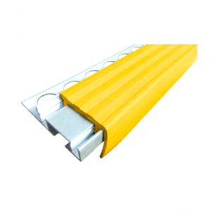 Профиль противоскользящий закладной алюминиевый «SafeStep» желтый 24 м